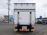 HINO Ranger Refrigerator & Freezer Truck 2DG-GC2ABA 2018 320,000km_2