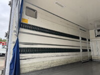 ISUZU Elf Refrigerator & Freezer Truck 2RG-NPR88YN 2019 145,878km_19