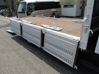 MITSUBISHI FUSO Canter Aluminum Block KK-FE82EG 2004 276,000km_13