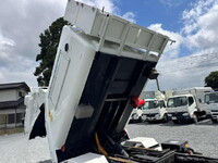 HINO Dutro Garbage Truck TPG-XZU600X 2017 86,184km_10