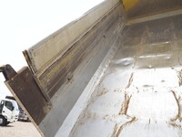 UD TRUCKS Quon Dump QKG-CW5XL 2013 366,413km_20