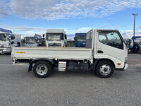 HINO Dutro Flat Body 2RG-XZU605M 2019 158,631km_7