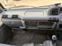 ISUZU Elf Flat Body KR-NKR81EA 2003 134,977km_27