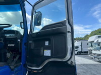 ISUZU Giga Trailer Head QKG-EXD52AD 2012 542,000km_31