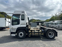 ISUZU Giga Trailer Head QKG-EXD52AD 2012 542,000km_4