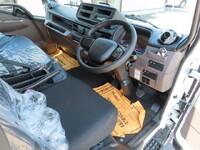 MITSUBISHI FUSO Canter Double Cab 2RG-FEB50 2026 1,000km_8