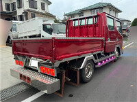 MITSUBISHI FUSO Canter Guts Flat Body UC-FB700B 2004 240,466km_4