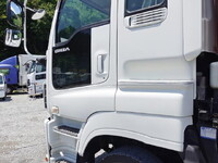ISUZU Giga Aluminum Wing LKG-CYJ77A 2012 487,000km_10