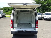 TOYOTA Hiace Refrigerator & Freezer Truck 3DF-GDH201V 2022 144,000km_9