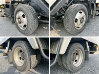 TOYOTA Toyoace Reefer Van BKG-XZU504 2011 179,258km_33