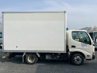 TOYOTA Toyoace Reefer Van BKG-XZU504 2011 179,258km_5