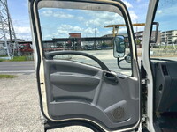 ISUZU Elf Aluminum Van TRG-NLR85AN 2015 263,000km_11