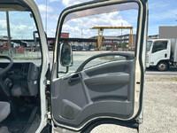 ISUZU Elf Aluminum Van TRG-NLR85AN 2015 263,000km_15