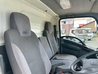 ISUZU Elf Aluminum Van TRG-NLR85AN 2015 263,000km_17