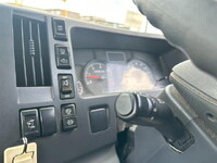 ISUZU Elf Aluminum Van TRG-NLR85AN 2015 263,000km_23