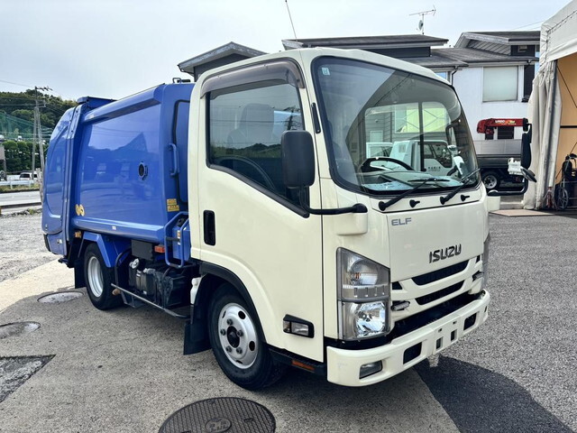 ISUZU Elf Garbage Truck TPG-NMR85AN 2017 214,596km_1