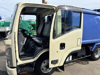ISUZU Elf Garbage Truck TPG-NMR85AN 2017 214,596km_39