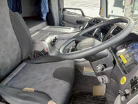 UD TRUCKS Quon Aluminum Block QKG-CW5ZA 2016 989,608km_16