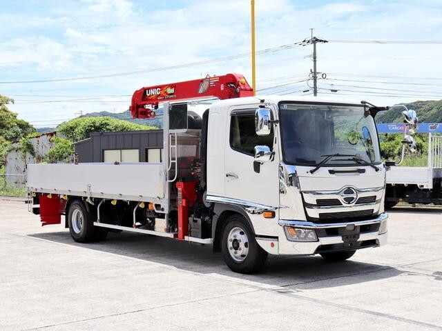 Ranger Truck (With 4 Steps Of Cranes)_1