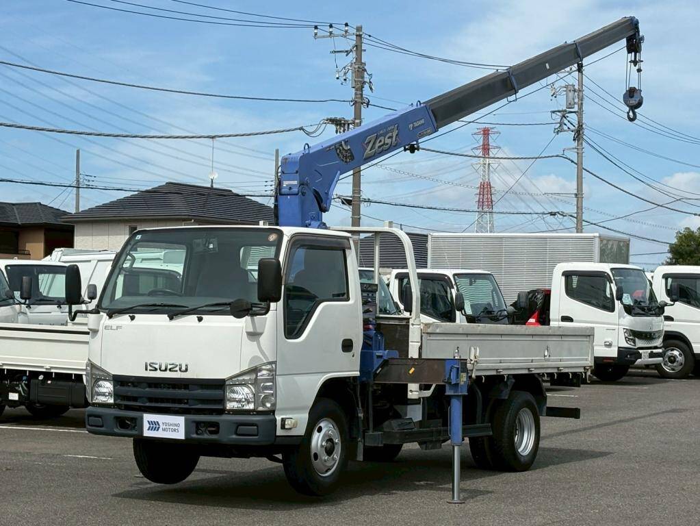 ISUZU Elf Truck (With 4 Steps Of Cranes) TKG-NKR85AR 2015 101,000km_1