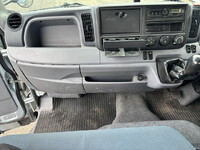MITSUBISHI FUSO Canter Flat Body TKG-FBA50 2015 131,468km_32
