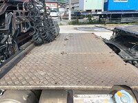 UD TRUCKS Quon Trailer Head QKG-GK6XAB 2015 696,900km_8