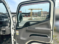 MITSUBISHI FUSO Canter Refrigerator & Freezer Truck TPG-FBA50 2018 187,000km_13