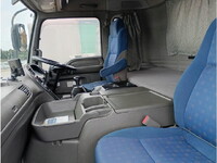 ISUZU Giga Truck (With 4 Steps Of Cranes) PKG-CYJ77W8 2010 633,883km_23