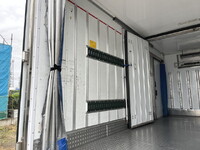 MITSUBISHI FUSO Canter Refrigerator & Freezer Truck TPG-FEB50 2017 230,746km_16
