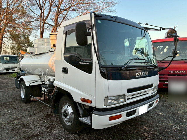Forward Vacuum Truck_1
