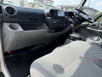 HINO Dutro Aluminum Van TKG-XZU605M 2015 212,000km_20