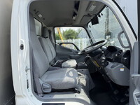 HINO Dutro Aluminum Van TKG-XZU605M 2015 212,000km_34