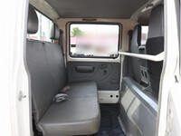 HINO Dutro Double Cab TPG-XZU605M 2018 153,320km_32