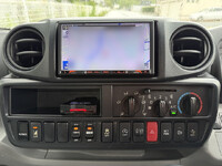 TOYOTA Dyna Aluminum Van TPG-XZU605 2018 176,000km_18
