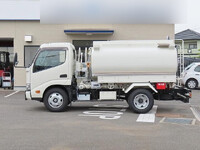 HINO Dutro Tank Lorry 2KG-XZU600E 2025 1,000km_3