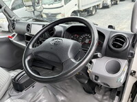 TOYOTA Dyna Aluminum Van TPG-XZU605 2018 180,600km_35