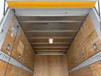 TOYOTA Dyna Aluminum Van TPG-XZU605 2018 180,600km_9