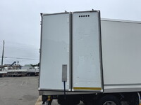 ISUZU Elf Reefer Van 2RG-NPR88N 2020 137,057km_10