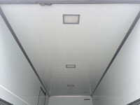 ISUZU Elf Reefer Van 2RG-NPR88N 2020 137,057km_14