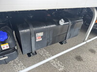 ISUZU Elf Reefer Van 2RG-NPR88N 2020 137,057km_32