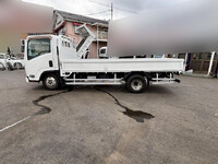 ISUZU Elf Flat Body TRG-NMR85AR 2018 106,325km_6