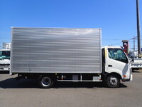 HINO Dutro Aluminum Van 2RG-XZU710M 2022 38,600km_3
