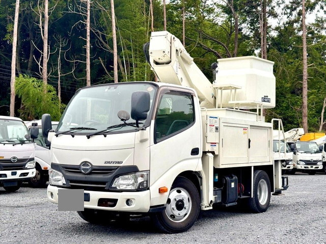 HINO Dutro Cherry Picker TPG-XZU600X 2018 52,000km