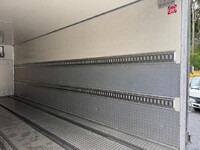 ISUZU Forward Refrigerator & Freezer Truck TKG-FRR90T2 2017 429,005km_11