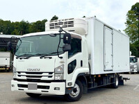 ISUZU Forward Refrigerator & Freezer Truck TKG-FRR90T2 2017 429,005km_1