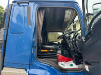HINO Profia Trailer Head QPG-SH1EDDG 2014 686,816km_18