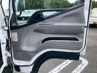 MITSUBISHI FUSO Canter Flat Body TPG-FBA20 2017 34,297km_24