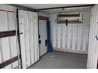 MITSUBISHI FUSO Canter Refrigerator & Freezer Truck TPG-FEB50 2017 219,000km_15