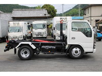ISUZU Elf Container Carrier Truck PB-NKR81N 2006 65,000km_5
