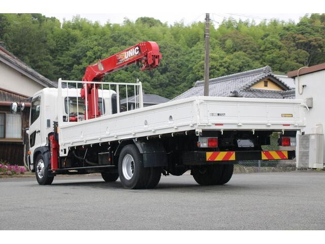 Ranger Truck (With 4 Steps Of Cranes)_2
